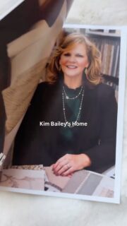 Our Dallas Executive Director, Kim Bailey, has us swooning over her gorgeous home remodel in Dallas, Texas! Her exquisite use of color and thoughtful mix of styles bring warmth, character, and so much beauty to her home. #interiordesign #heritagedesignmagazine